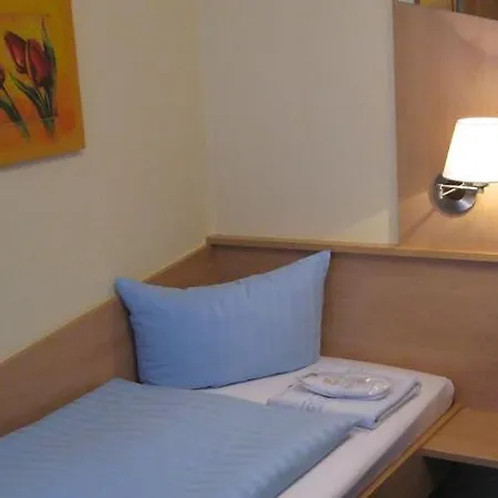 Tommes Zur Mühle 3*